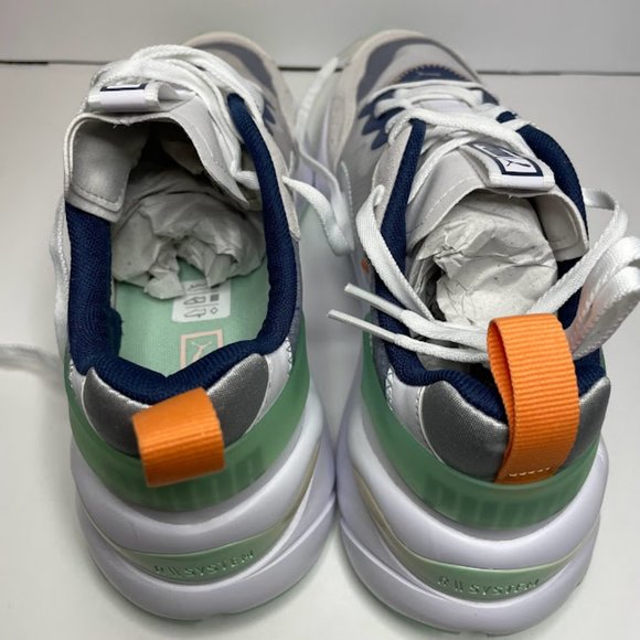 PUMA RISE - WHITE -  9.5 - Picture 4 of 8